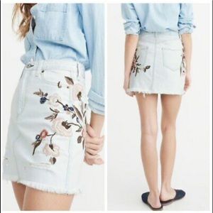 Abercrombie & Fitch Zoe natural rise A-line skirt